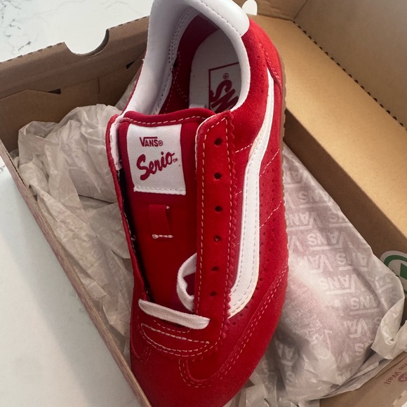 Vans Super Lowpro Sneakers - Picture 2 of 3